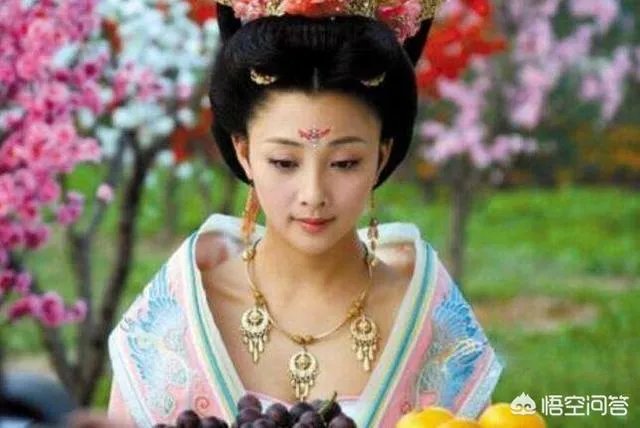 影视剧中堪称“人比花娇”的经典角色有哪些?