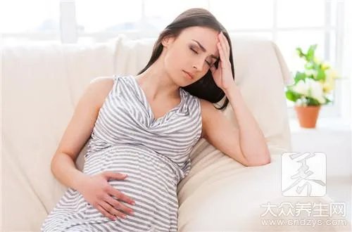 孕妇能穿高跟鞋吗