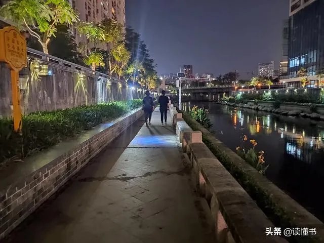 我就想知道:美国疫情大爆发后,之前的美国流感哪去了?