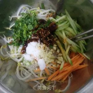 凉拌豆芽菜