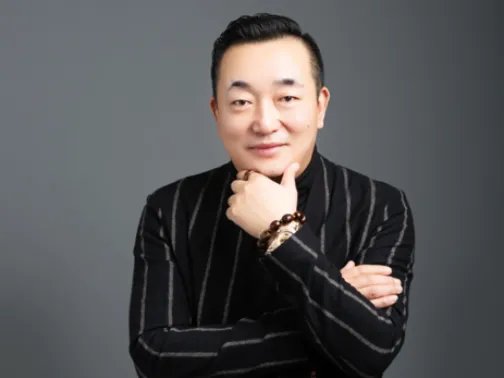 华纳唱片公司老板是谁