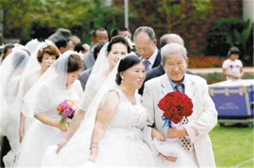 金婚银婚是多少年 父母结婚纪念日送什么好