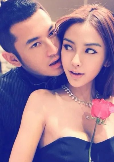 杨疑和黄晓明的孩子是谁? 原来黄晓明和baby有四个孩子