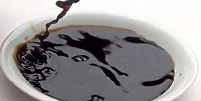 不锈钢水壶里的水垢怎么去除?