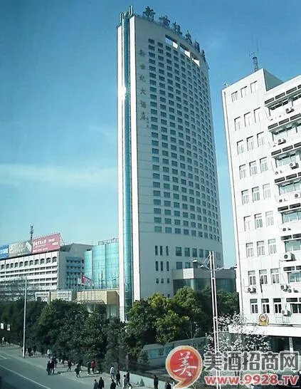 南京新世纪大酒店的地理位置
