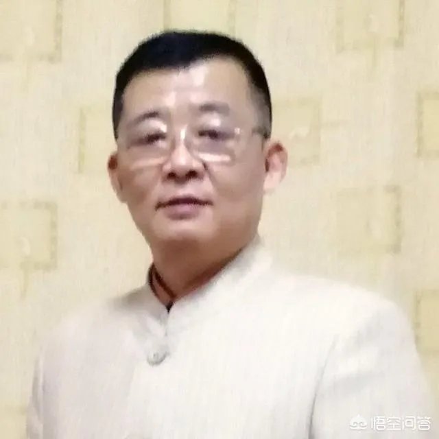 下联：小锅灶，大文章，香飘千里客满堂，有什么上联？