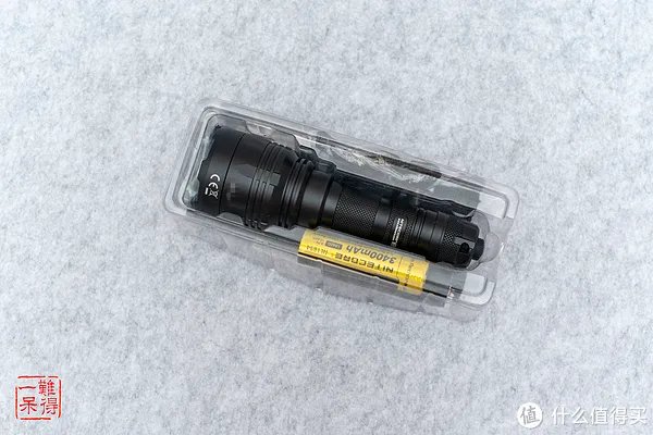 NITECORE 奈特科尔 NEW P30 新世代21700强光远射手电