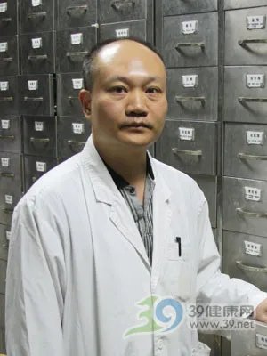 广东省第二中医院药剂科副主任药师李庆勇：煎煮中药，铁铝器皿不能用!