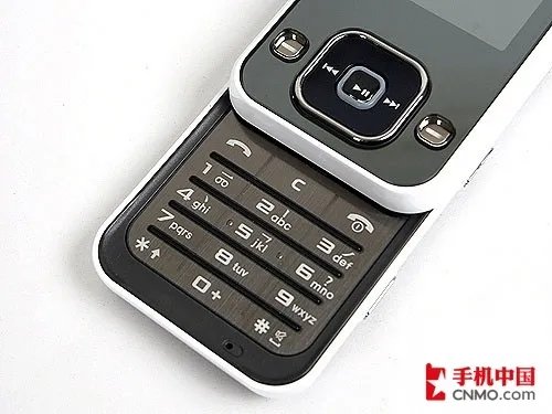 人气天王代言 三星F250迫近1000元大关