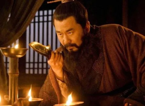 蔡文姬和曹操是什么关系?他们之间发生过哪些故事?