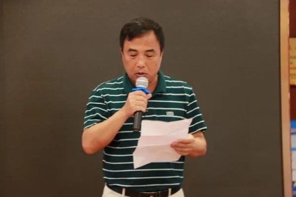 2018年上思县民族中学校长是谁？