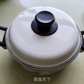 腌香椿芽