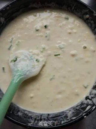 摊葱油饼