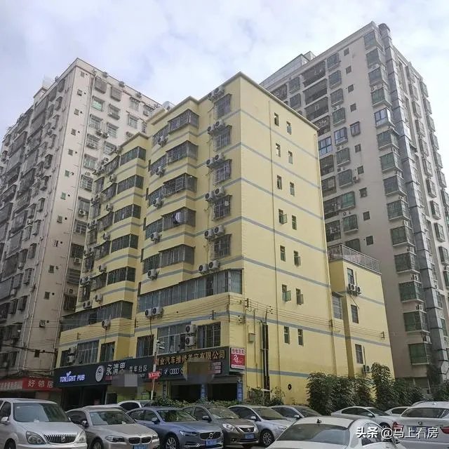现在深圳房价和租房越来越贵,大家怎么看?