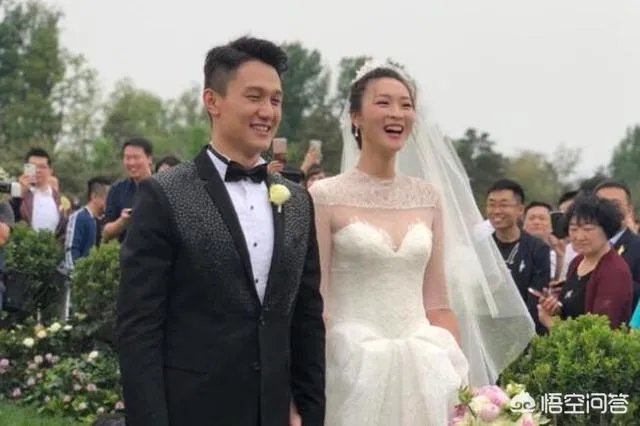 郎平用一句话致辞,含泪送惠若琪出嫁,你怎么看?