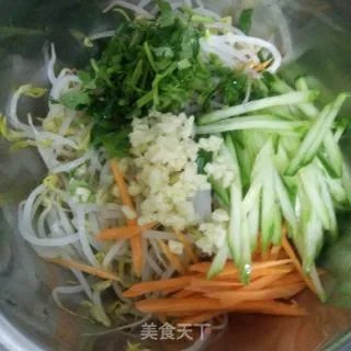 凉拌豆芽菜