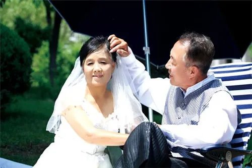 金婚银婚是多少年 父母结婚纪念日送什么好