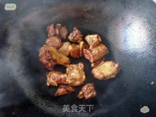 鸡肉炖土豆