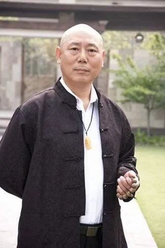 电视剧穷妈妈富妈妈中刘大伟的扮演者？