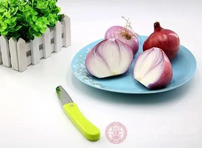 牙痛的原因 牙齿清洁不好会有这个症状