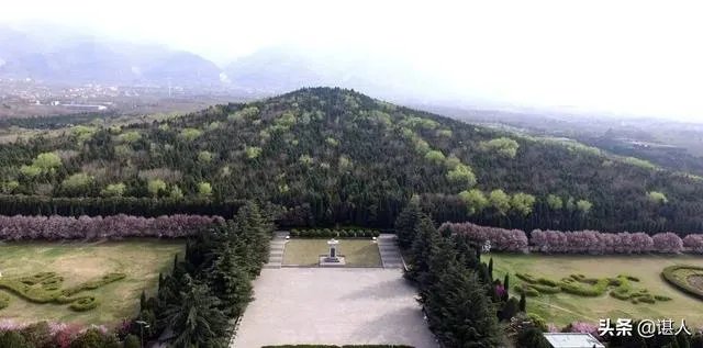中国封建王朝历史上谁才是真正的千古一帝?