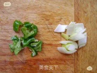 鸡肉炖土豆