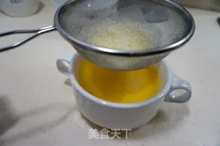 微波炉版嫩滑鸡蛋羹
