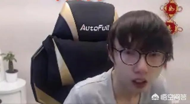 对RNG麻辣香锅玩游戏玩到呕吐怎么看?