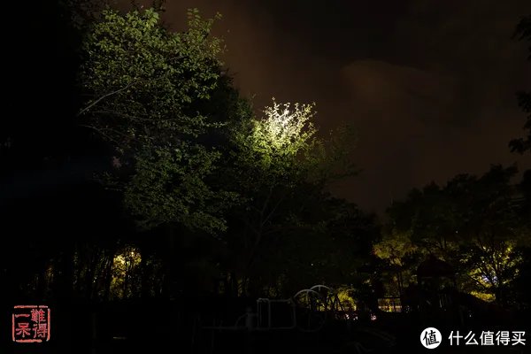 NITECORE 奈特科尔 NEW P30 新世代21700强光远射手电