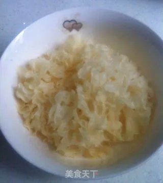 雪梨银耳汤
