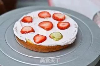 草莓奶油蛋糕