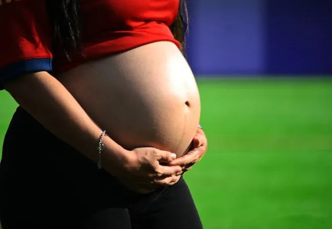 男人梦到自己老婆怀孕了代表什么 男人梦到自己老婆怀孕了预示什么