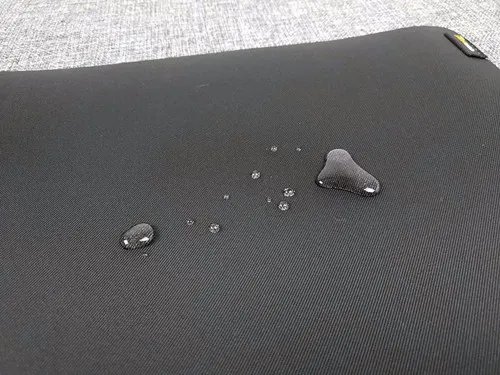 尼龙防水吗