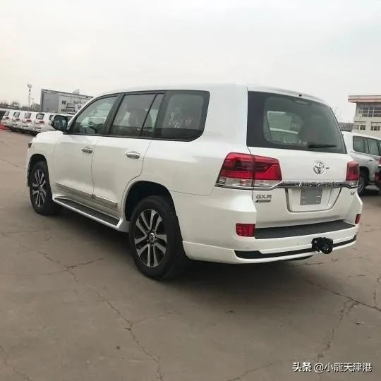 兰德酷路泽4600有多少款,价格多少?
