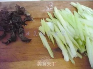 西芹百合