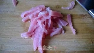黄飞红麻辣花生再利用——蒜薹肉丝