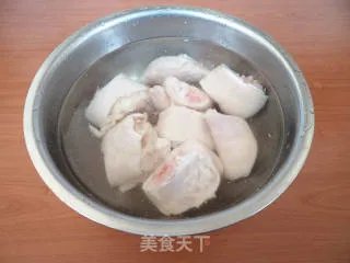 猪蹄炖花生