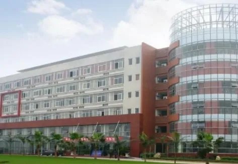 高考大学录取分数线最高分最低分是什么意思？