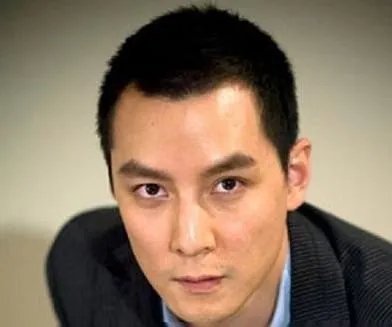 男生国字脸适合什么发型?