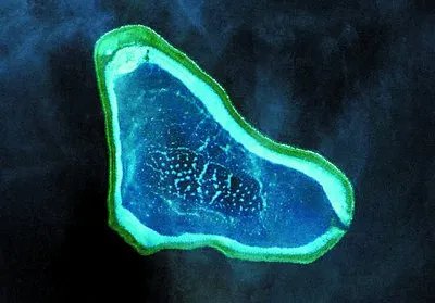 黄岩岛离菲律宾多远