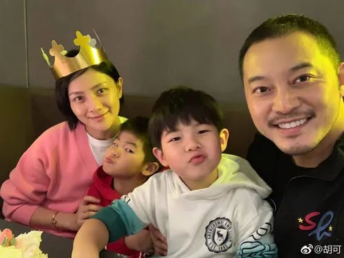 胡可和沙溢过得真的幸福吗？胡可说了什么话让沙溢无地自容？