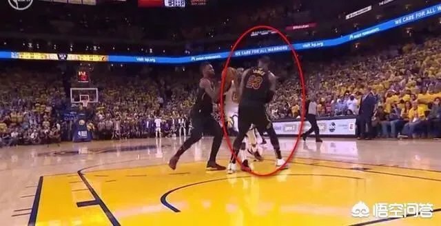 NBA裁判报告出炉,总决赛G1詹姆斯最后36秒防杜兰特确实为防守犯规。你怎么看?