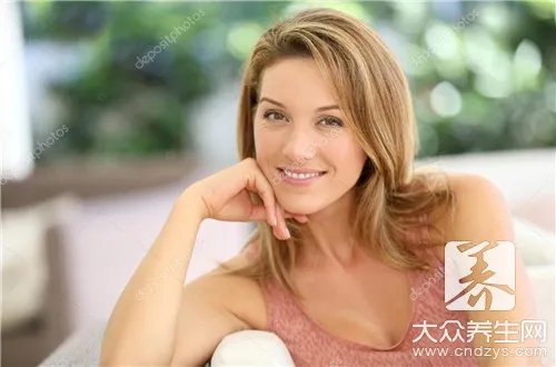 右边下巴有痣女人面相