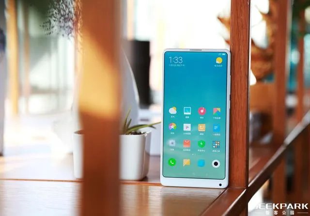 如何评价小米MIX 2 unibody全陶瓷版?