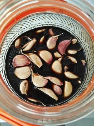 腌糖蒜