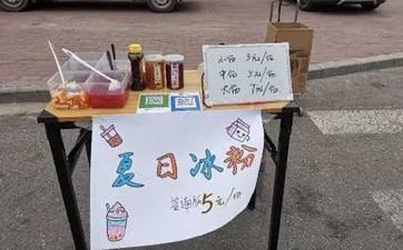 青金石的功效与作用 青金石的功效与作用佩戴禁忌