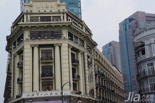 新古典主义建筑的风格特点