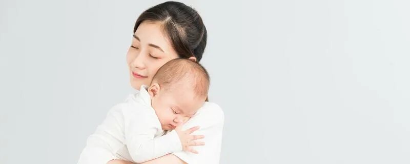 梦见自己抱着小男孩什么意思 梦见自己抱着小男孩预示什么