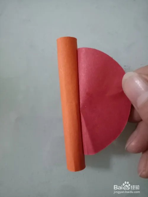 彩纸灯笼的做法