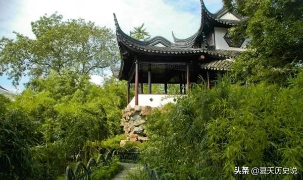 清风明月本无价的下一句是什么？